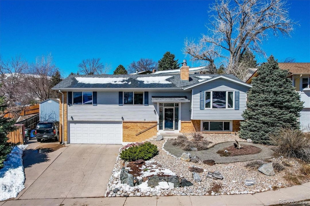 1771 S Youngfield Ct, Lakewood, CO