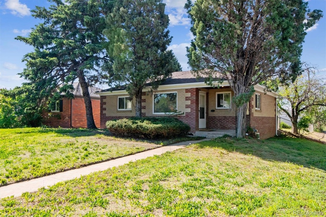 7300 E 12th Ave, Denver, CO
