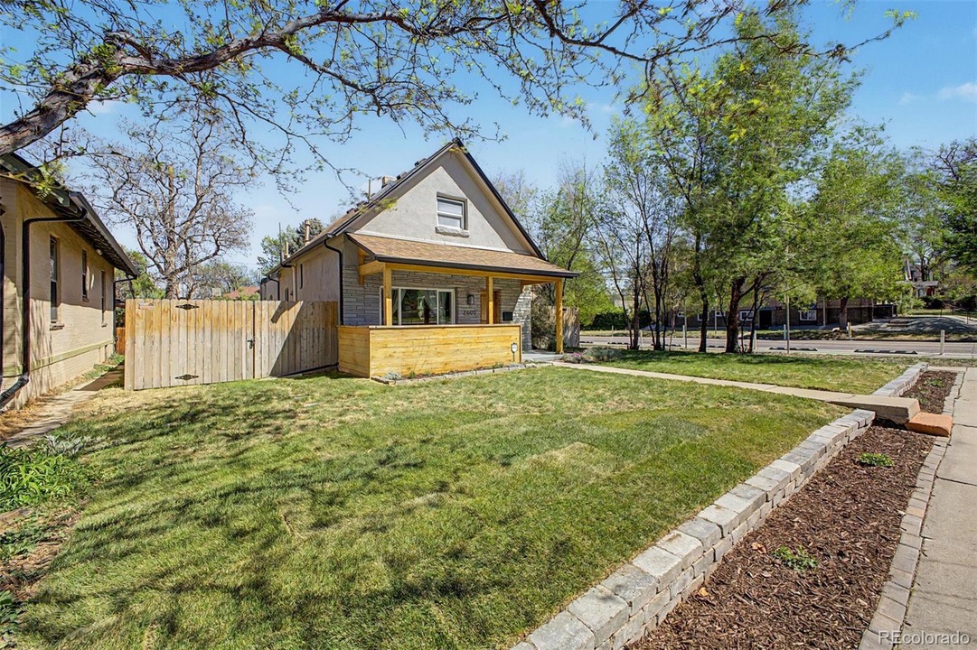 2600 Vine St, Denver, CO