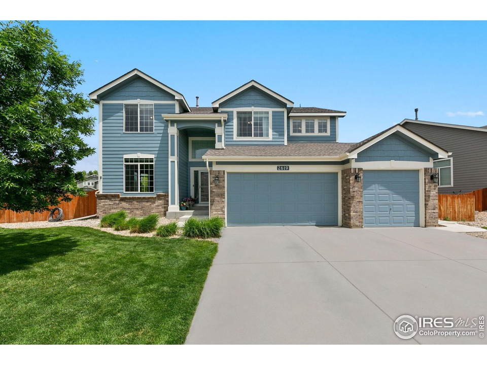 2619 White Wing Rd, Johnstown, CO